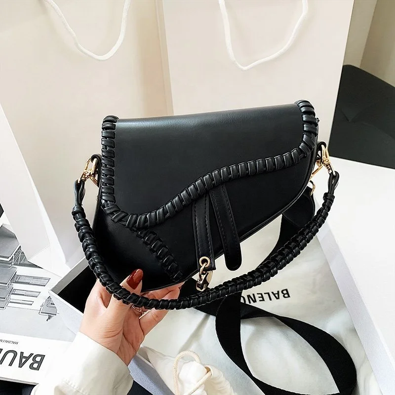 

Wholesale Fashion PU Leather Saddle Bag Ladies Chain Crossbody Shoulder Purses and Handbags Women Hand Bags, 5 colors