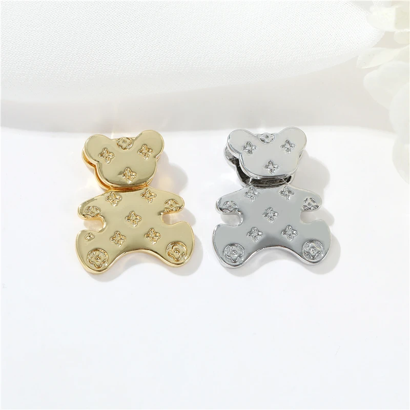 

Jiexing Fashion Design Charms Cute Embossed Print Swinging Bear Pendant Brass 14K Gold Plated Charms For Jewelry Making