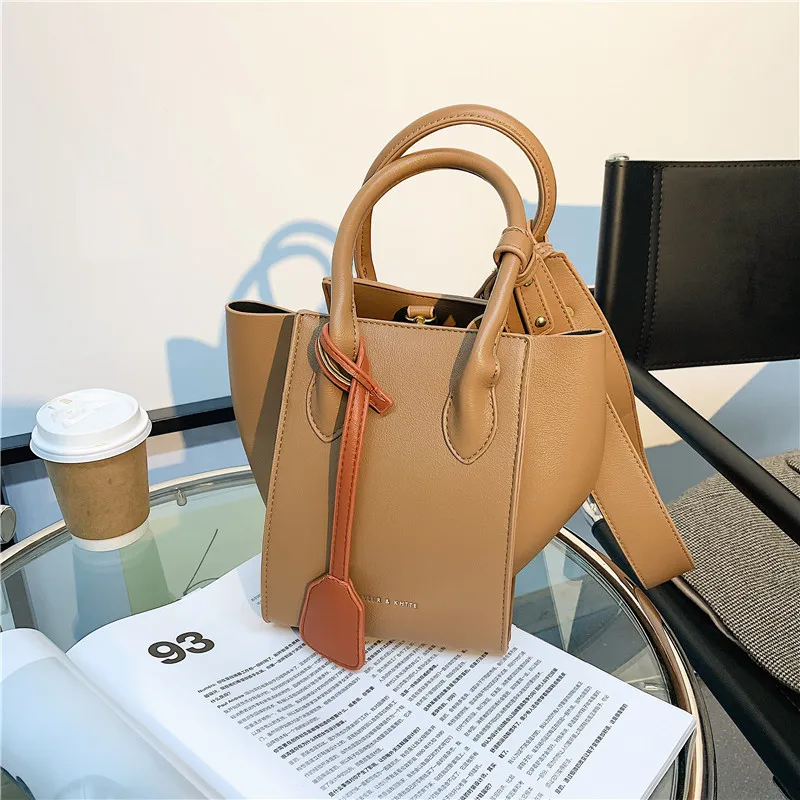 

2021 New fashionable western style shoulder bag design handbag Spring and summer women's small bag, Customized color