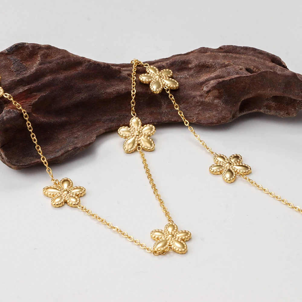 

Chris April in stock fashion pvd gold plated price 316L Stainless steel flower charms delicate chain necklace