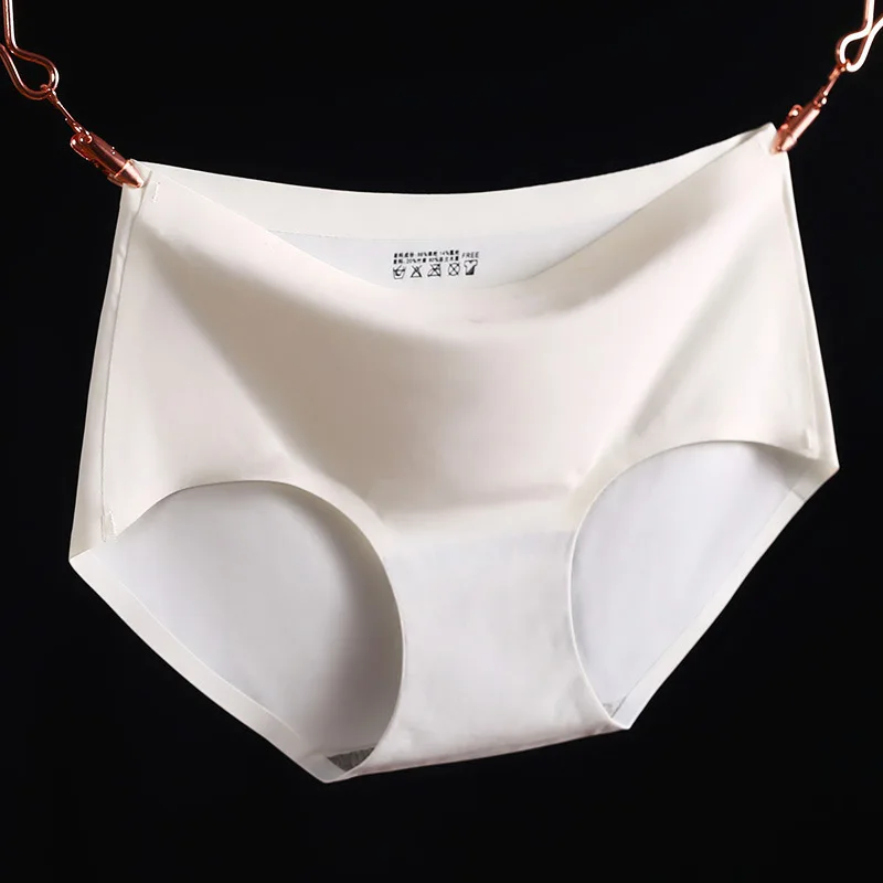 

2021 New Design Non-marking Underwear Omen Ladies Ice Silk One-piece Mid-waist Large Size Briefs Thin section