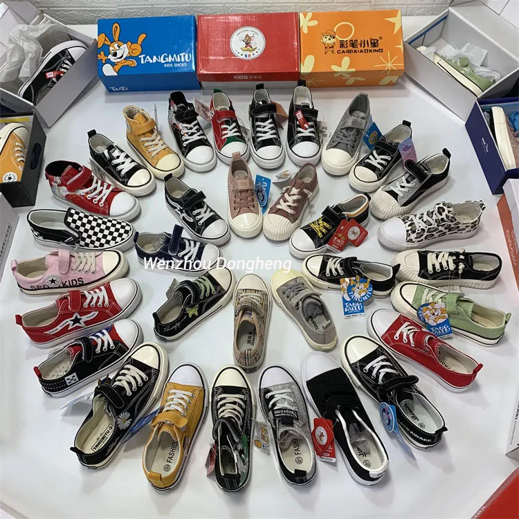 

KH5131 High quality latest first steps for boys sneakers anti-slip Soft Sole canvas shoes children's shoes