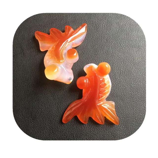 

Hot selling 30mm gemstone carving Crystal Crafts natural quartz crystal red carnelian goldfish for gift