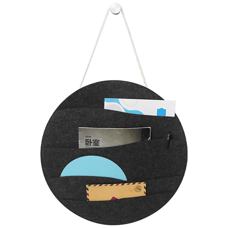 

4 pockets Hanging Round shape simple design wall bag multiple folding felt fabric wall organizer