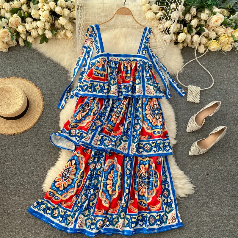 

Women's 2020 New Printed suspender dress with small design and multi-layer Ruffle Retro Print Pleated Dress Long Midi Dress
