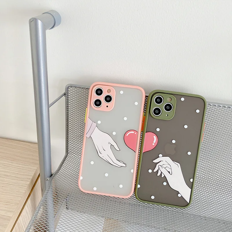 

Holding love Fine hole Phone Case For iPhone 11 12 Pro Max X XR XS Max 7 8 Plus SE Bumper Matte TPU Back Cover Coque