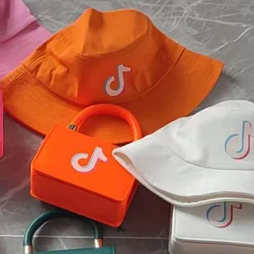 

New Arrivals 2021 TikTok Purse Designer Brand Women Hand Bags Luxury Bucket Hats And Purses Handbags Set, Customizable