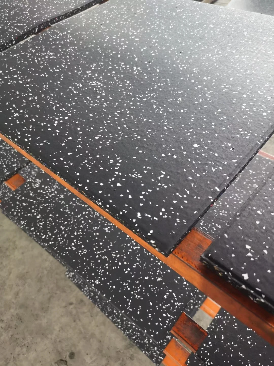 rubber floor (35).jpg