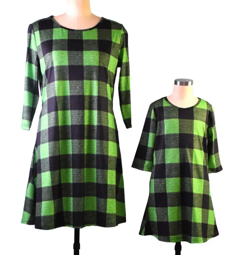 

Wholesale Latest Family Mommy And Me Matching Outfits Custom Mother Daughter Clothing Dresses for Party Dinner