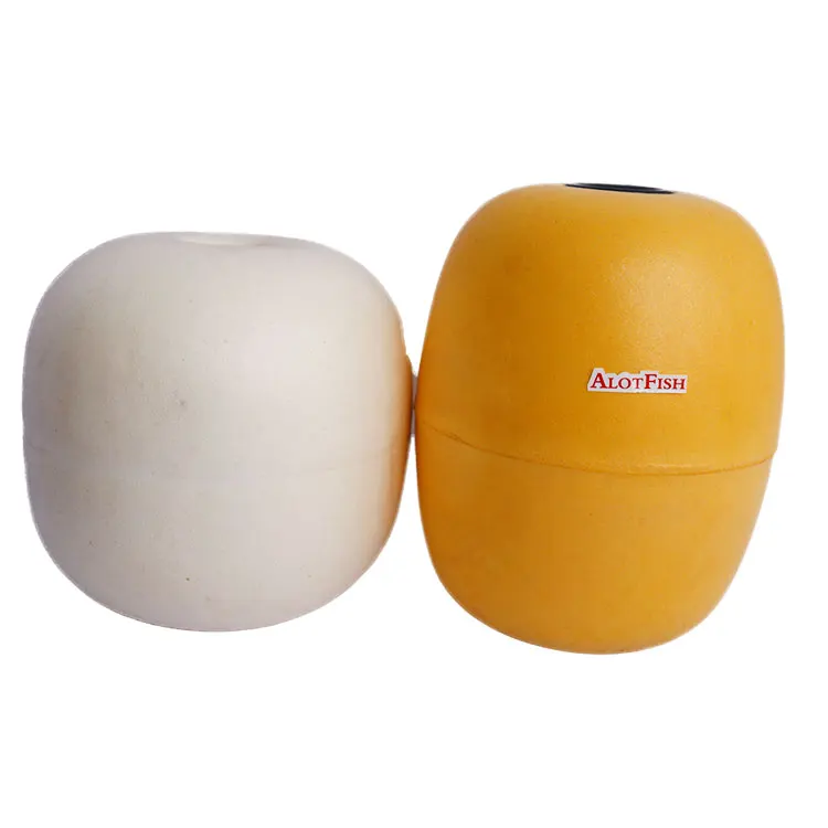 Float t. Твистер упаковка. Float t. Наклейка float floater. Зеркало в ванной.