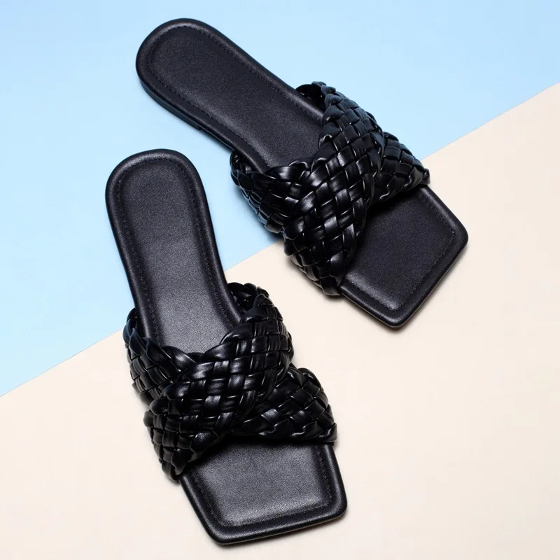 

2021 Fashion Summer Shoes Woven Leather Beautiful Women's Square Open Toe Slides Cute Quilted Cross Strap Flat Sandal For Ladies, As pictures