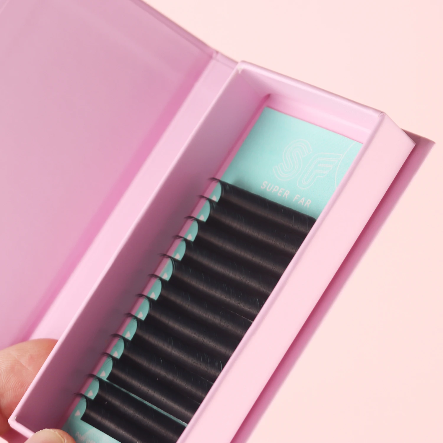 

Handmade Type Premium Synthetic Hair Material Glossy Lashes Silk Eyelash Extensions