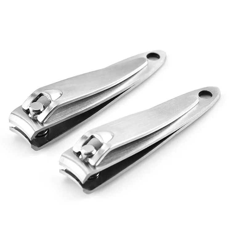 

Wellflyer NC-205 Nail Clippers Set, Ultra Sharp Sturdy Fingernail and Toenail Clipper Cutters with Visibly Tin Case, Black