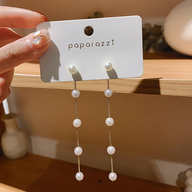 

2021 trendy fashion long pearl earring dangling
