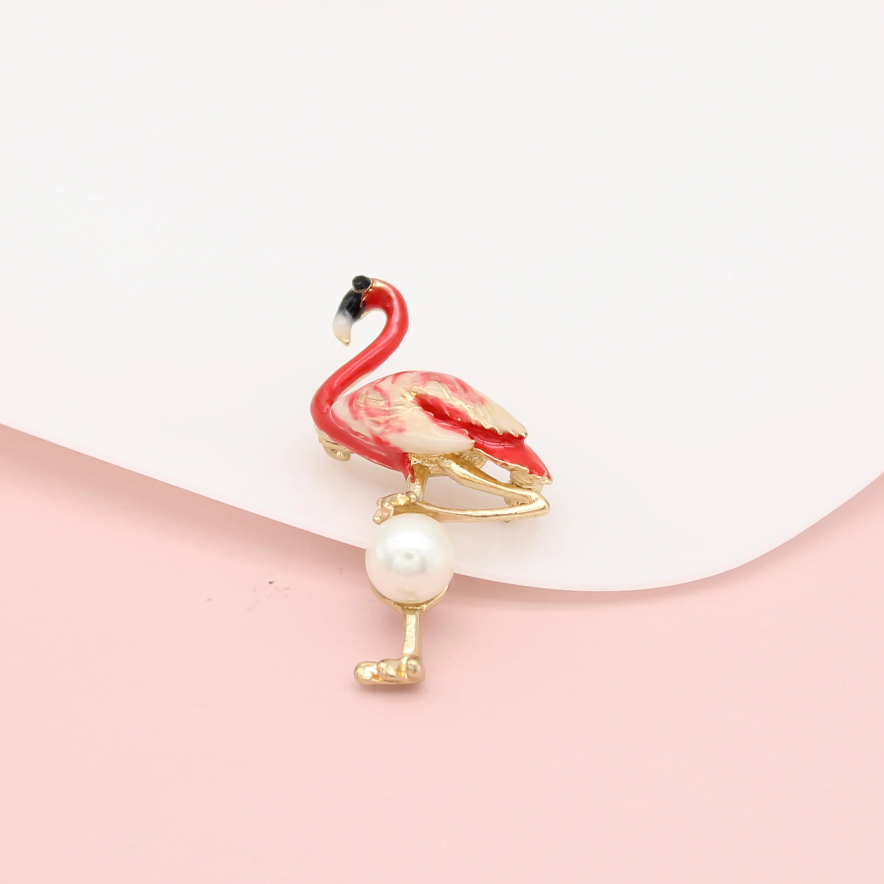 

Jachon New explosion painting oil alloy flamingo pearl brooch high-grade pearl brooch for women, As picture