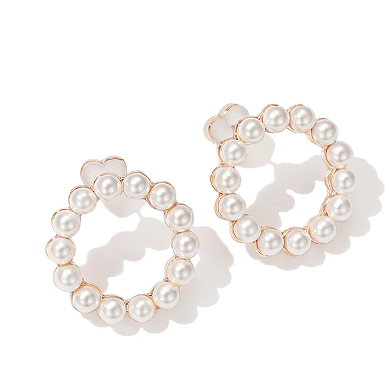 

Charare 18k gold plated pearl hoop stud earrings