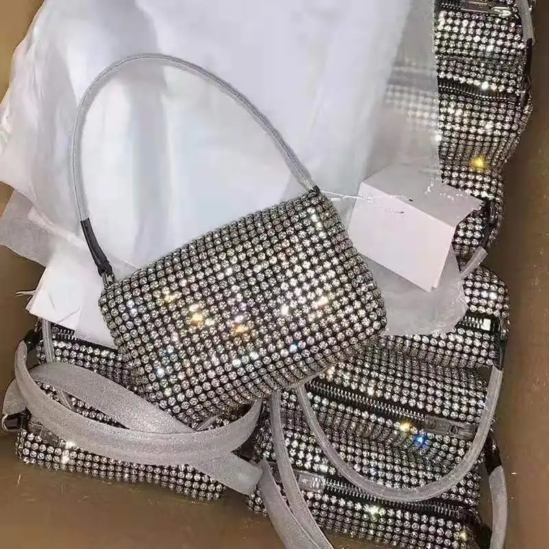 

Fashion Small Diamond Handbag Gun Diamond Bag Diamond Cosmetic Bag