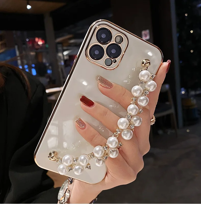 

Luxury Pearl Bracelet Strap Drop Protection phone case for iphone 11 12 pro max, for iphone 11 necklace pearl case