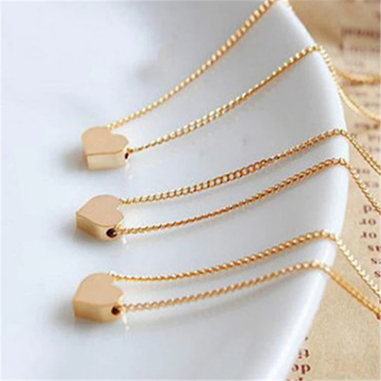 

Wholesale Jewelry 2022 Fashion Dainty Tiny Charm Women Gold Plated Chain Heart Shaped Heart Chocker Necklace Jewelry Women