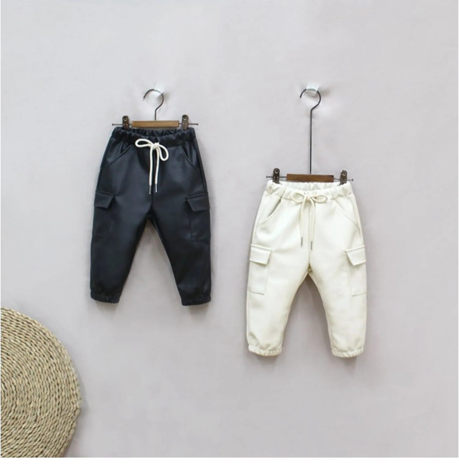 

111A50 winter infant girls leather pants black black fleece kids clothing Korean casual baby clothes wholesale