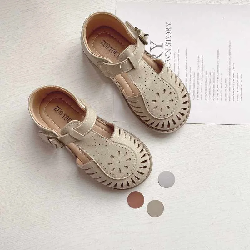 

British style girls' casual shoes2021Spring new children's baby sandals retro1-3Toddler light shoes