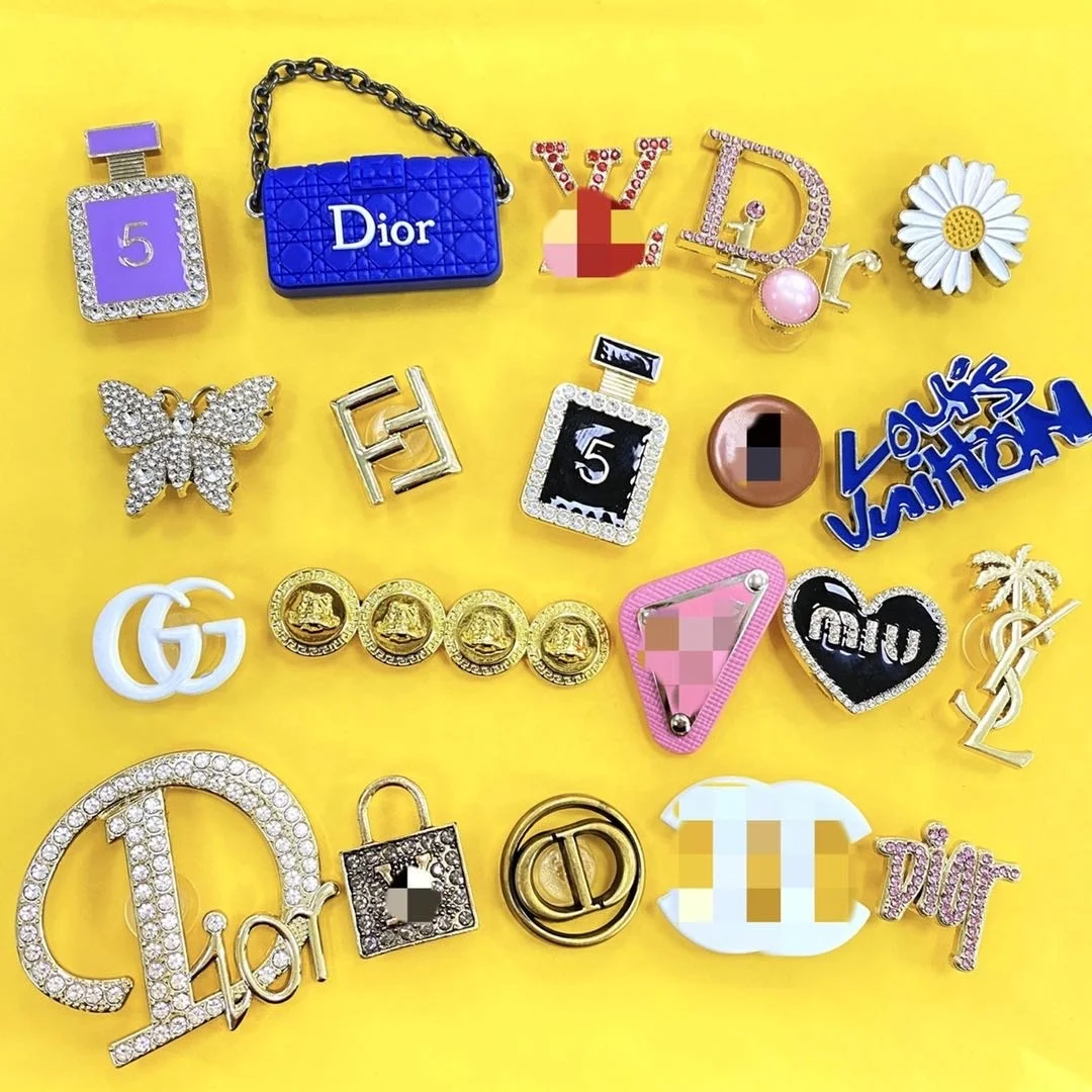 

Crocks Wholesale Luxury Shoe Charms Metal Bling Designer Clog Charms Accessories Decoration For Shoe Decoration, Picture
