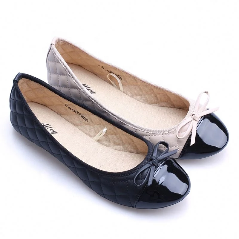 

the women fashion causal office patent round toe embroidery stitching upper pu soft insole flat shoes, Black/beige
