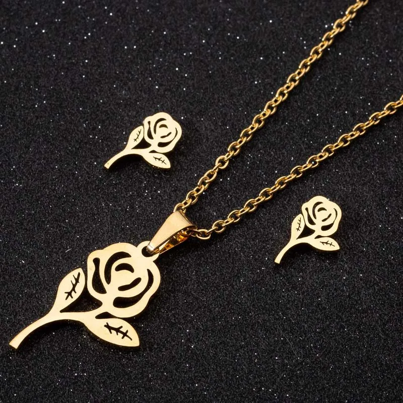 

Rose necklace set Women's stainless steel flower necklace Earring set Three-piece jewelry set 18k Gold plated