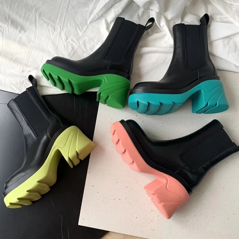 

TX 2021 New Black Fashion Women Shoes Ankle Knight Boots Platform Leather Women Fashion Boots, Customized color