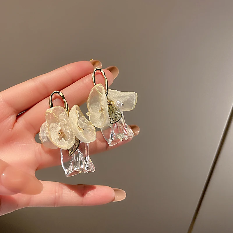 

lace fancy irregular acrylic earing women