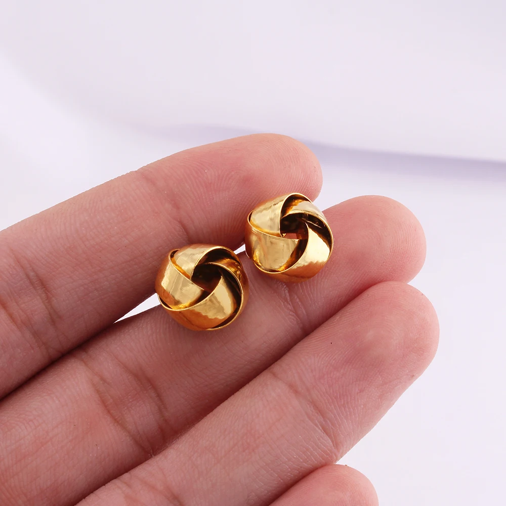 

Luxury 18K Gold Plated filled bridal Piercings stud earrings Jewelry ear rings Jewelry Gifts ear studs wholesale for Women/Girl, Gold color