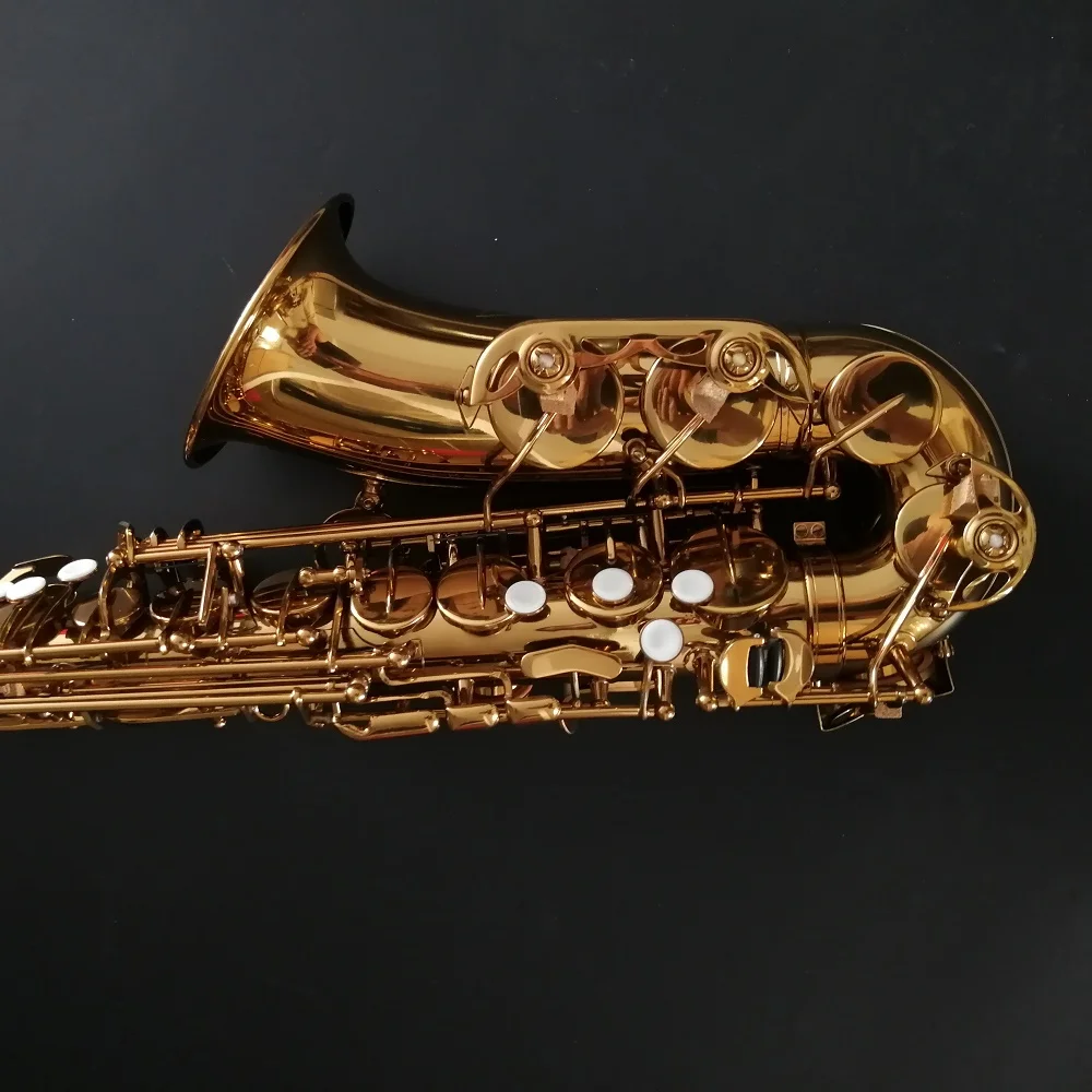 
dark honey finished exquisite engrave professional alto saxophone 