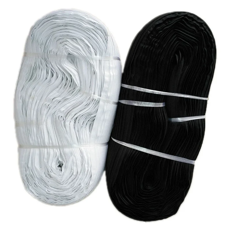 

Long Chain Nylon Zipper in Roll