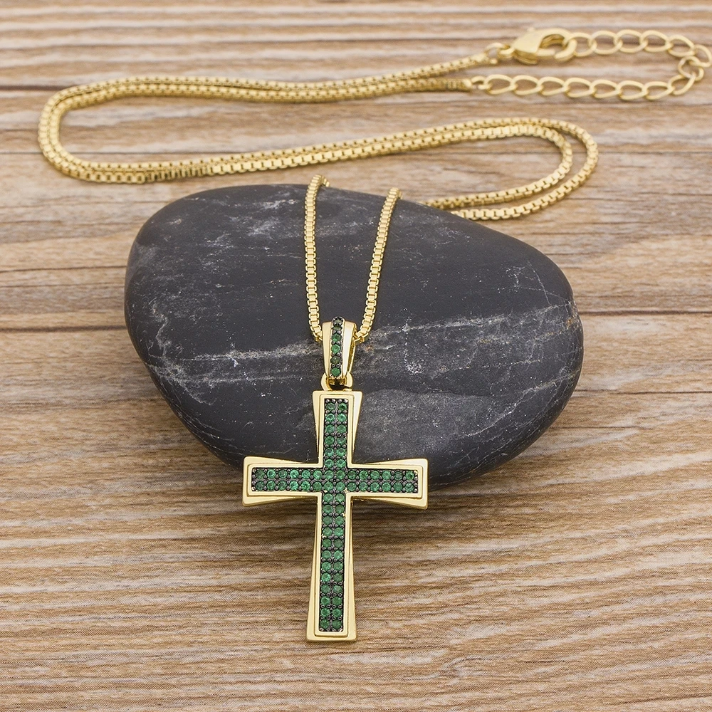 

Religious Jewelry Diamond Gold Plated Choker Necklace Brass Cubic Zircon Crucifix Cross Pendant Pendant Necklace, Gold/green/blue/purple