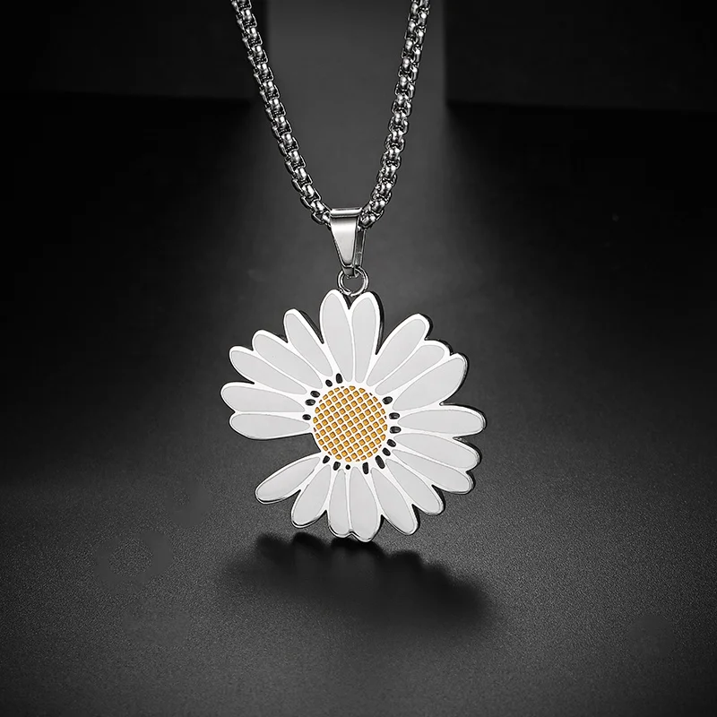 

Cheap Jewelry Daisy Pendant Necklace Hip Pop Jewelry Men Corn Chain Necklace Mens Necklace for Daily Wear No Tarnish