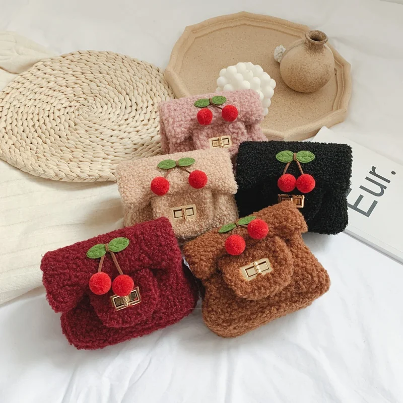 

Qetesh 2020 Fashion Crossbody Cute Handbag Kids Girls Fashion Bags