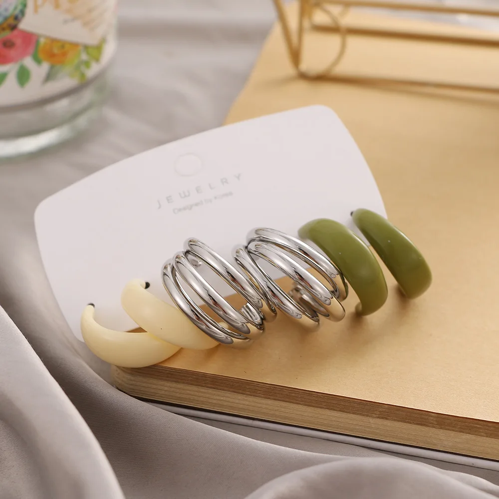 

Wholesale High Quality 3 Pairs/set Acrylic Hoop Earring Fashion Simple Design Gold Silver Heart C Shape Earring For Women