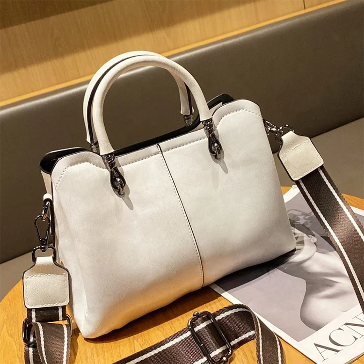 

Customized guangzhou ladies speedy style real leather handbags for women, Brown or customized color