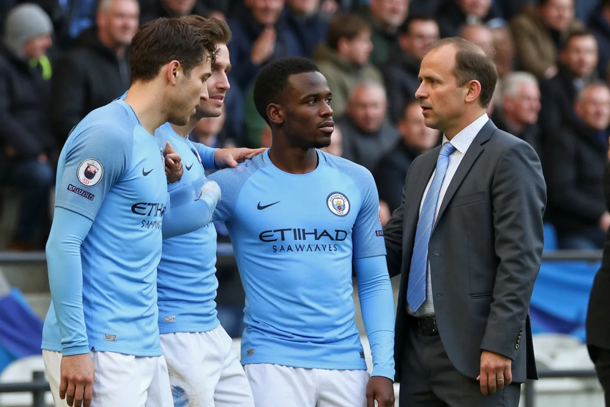 who owns man city football club