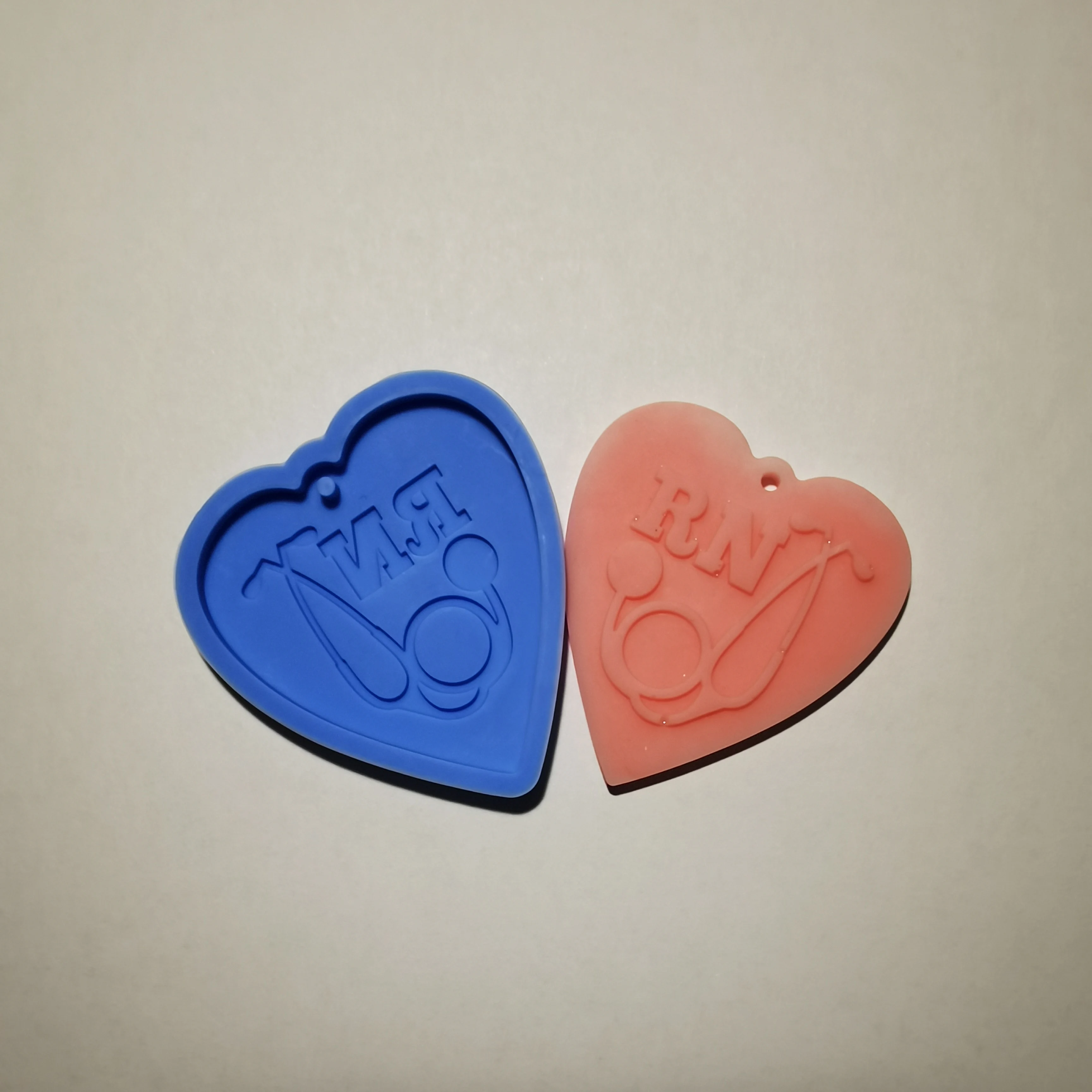 

New Design Heart Nurse Stethoscope Resin Silicone Keychain Mold
