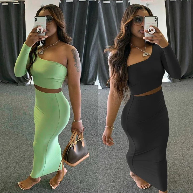 

2021 Summer Women Wearing Long Sleeve One Shoulder Top Skirt Two Piece Set, Customized color