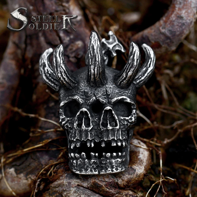 SS8-1273P New Special Style 316L Stainless Steel Retro Double Skull Pendant Devil Horns Pendant Gothic Cool Jewelry For Men