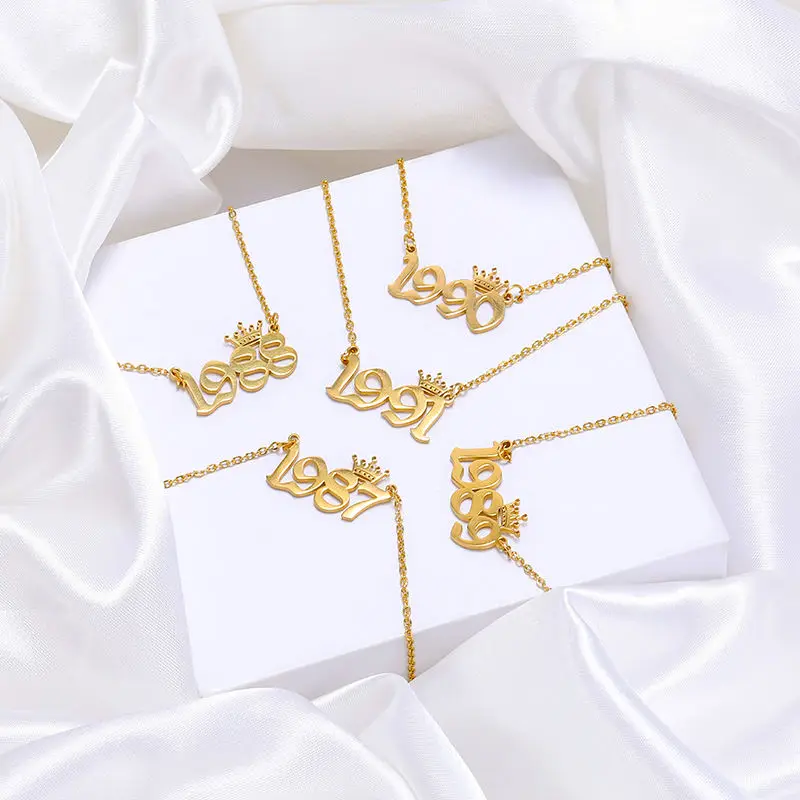 

HOVANCI 18K Gold Plated Box Chain Crown Number Pendant Necklace Fashion High Polished Stainless Steel Royal Crown Year Necklace