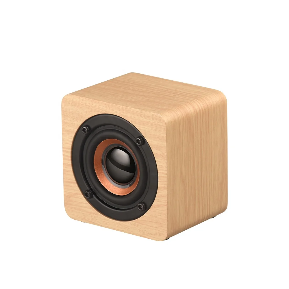 

Retro Audio Music Player Wooden Powerful Sound Portable Travel Speaker Wireless Mini Speaker Q1