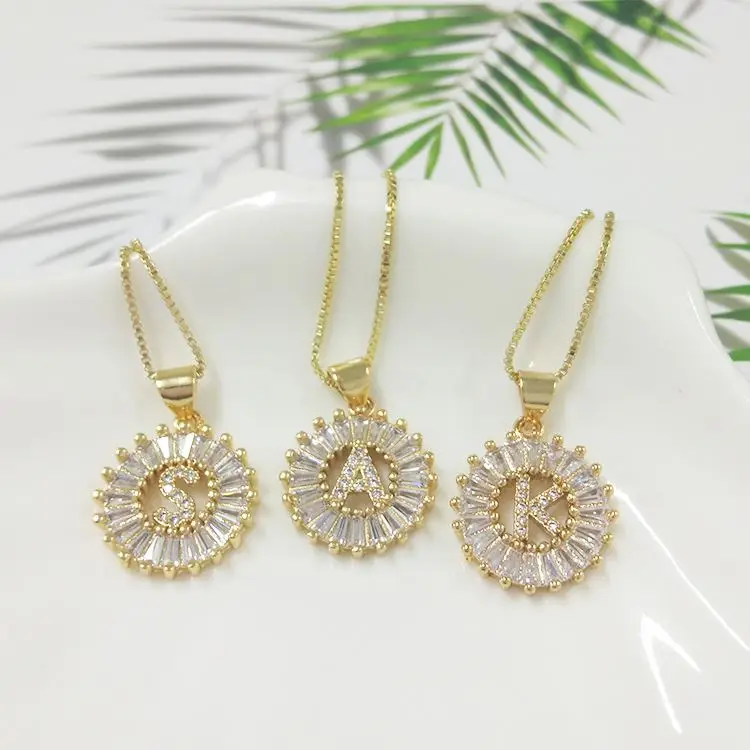 

Wholesale 26 Letters Pendant Necklace Zircon Initial Necklaces for Women, Gold