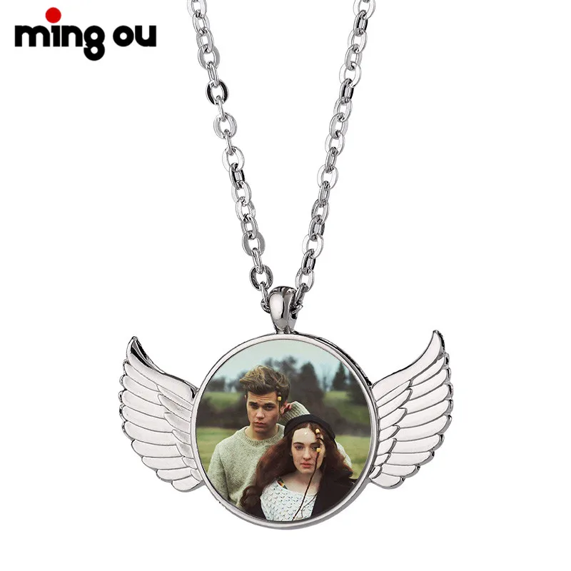 

Valentine's Day Gift New Arrival Sublimation Blank Wing Necklace Round Tag Jewelry Necklace