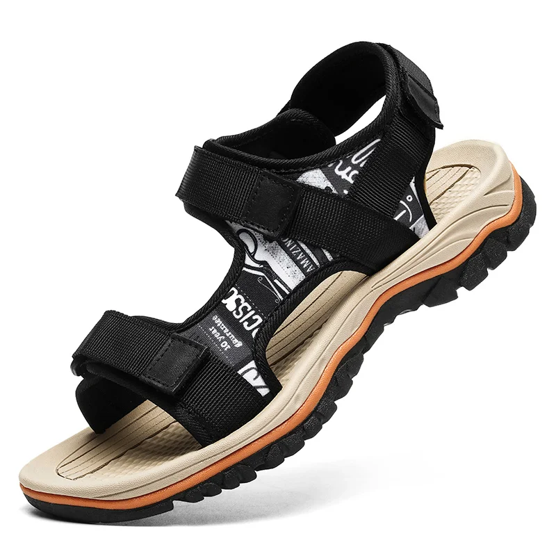 

New large-size summer beach sandals made by Chinese manufacturers in 2021
