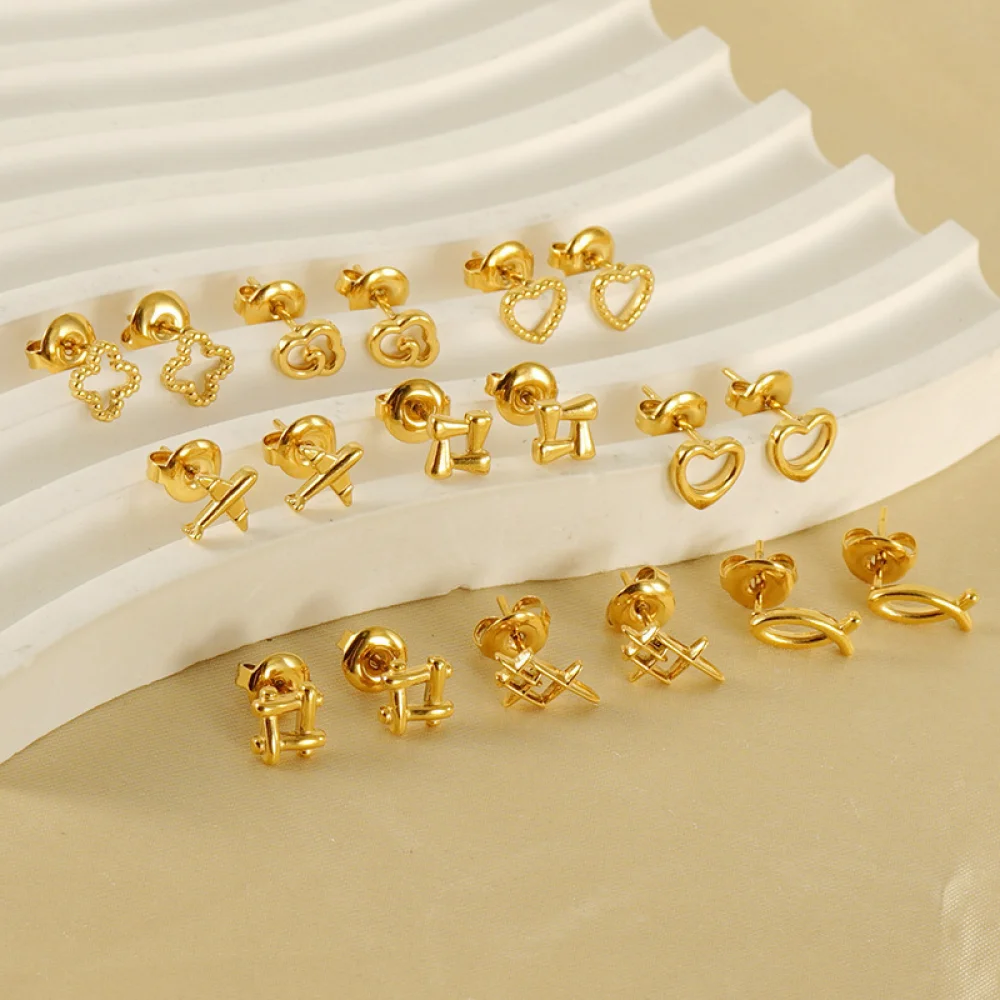 Stainless Steel Cute Stud Earrings Wholesale 18K Gold Plated Fish Flowers Aircraft Geometry Stud Earrings Set For Women