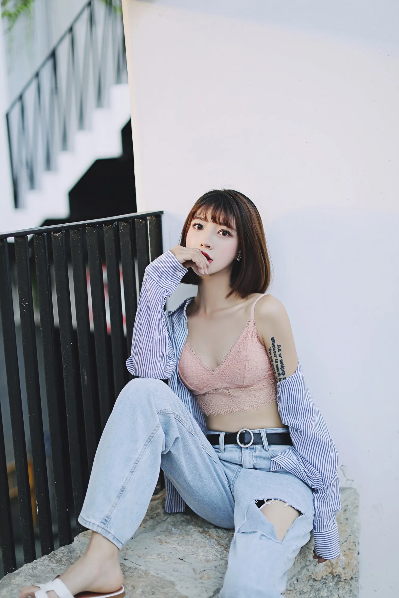 
new design Simple Sexy Woman Lace Breathable seamless Bra 