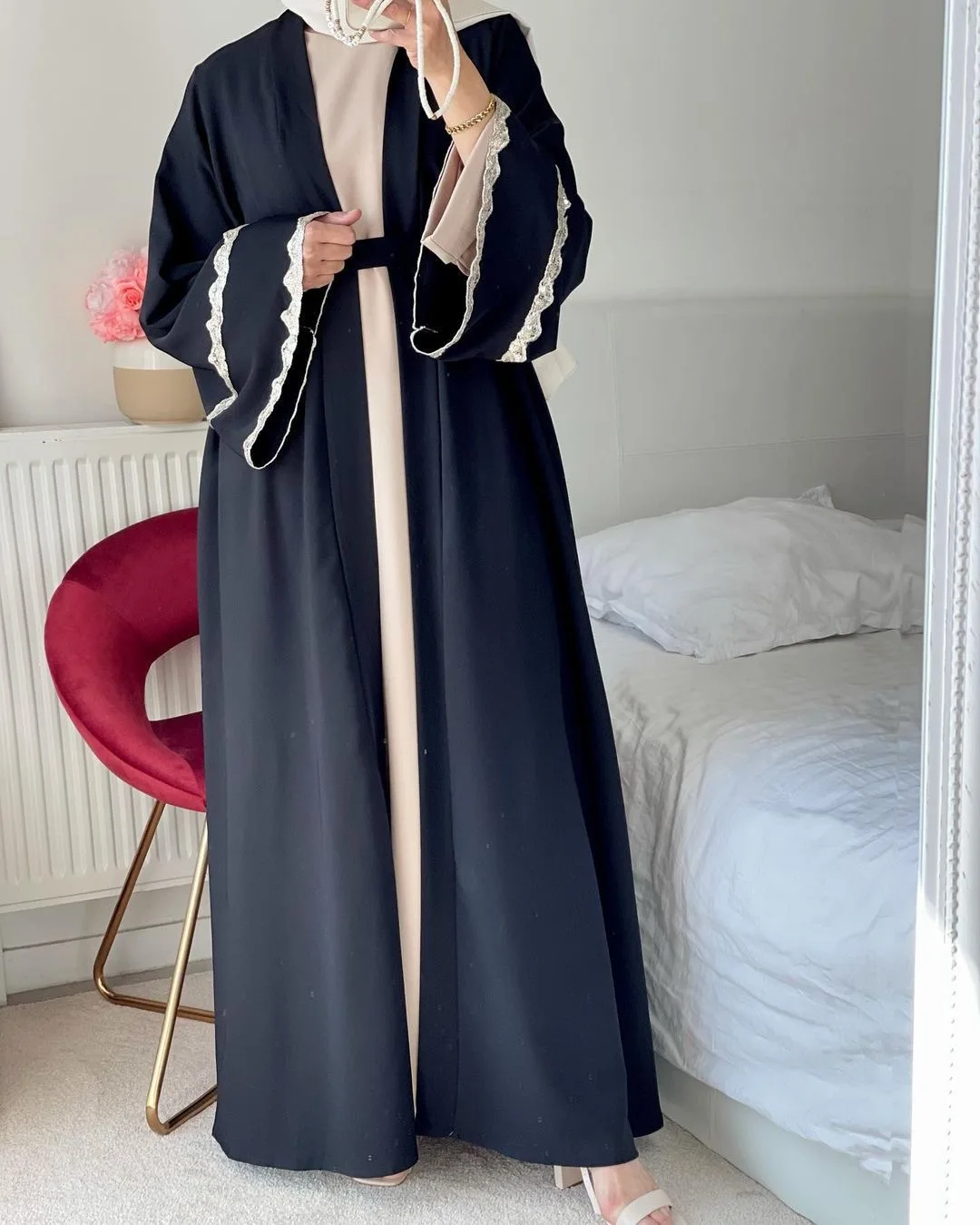 

Spliced Lace Cardigan Maxi Skirt Muslim Middle East Polyester Dresses Dubai Open Abaya Muslim Party Dresses Women Open Abaya, As shown